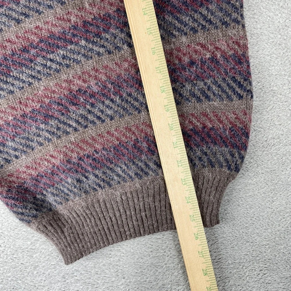 Castle Rock Striped Sweater Mens Small Brown Burgundy Vintage Knit Preppy 80s